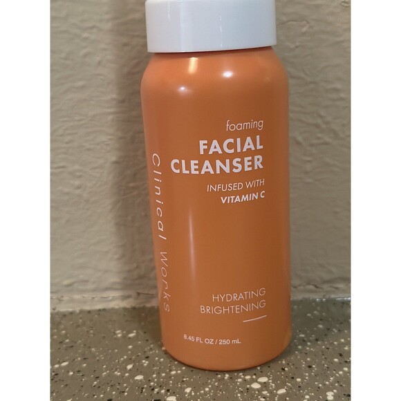 Clinical Works Foaming Facial Cleanser Vitamin C Hydrating Brightening - Picture 4 of 4